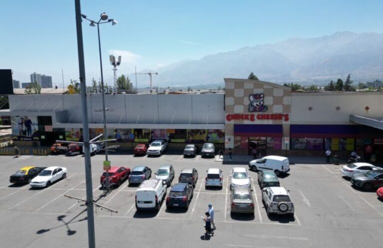 Rematan emblemático stripcenter de La Florida por más de $30 mil millones