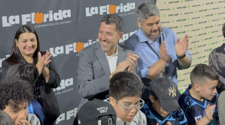 La Florida recupera 10 espacios públicos con la inauguración de multicanchas modernas