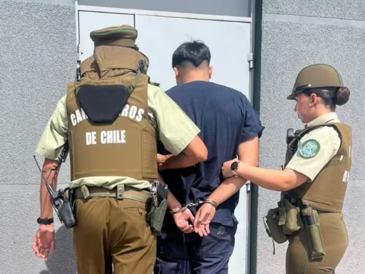 Detienen a hombre con cuchillo cerca de local de votación en La Florida durante jornada electoral