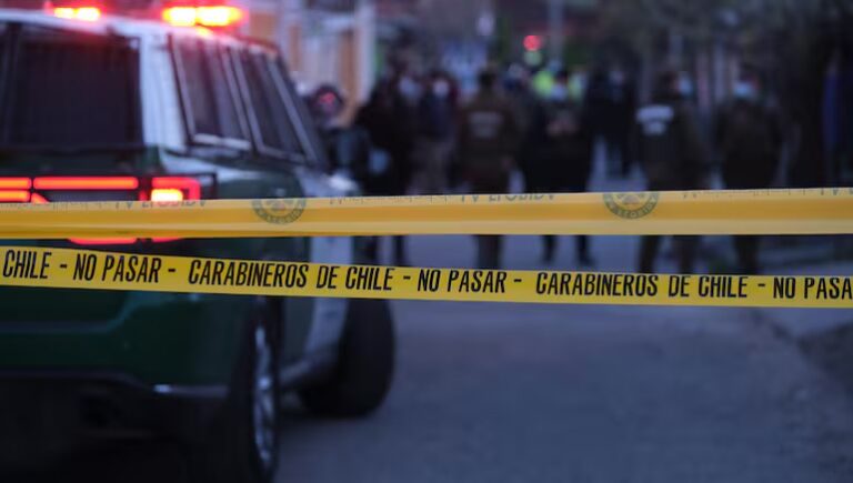 Investigan muerte de mujer tras caer desde un piso 14 en edificio de La Florida