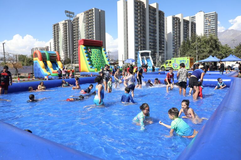 Parques acuáticos gratis en La Florida durante el verano: revisa cuándo y dónde están ubicados