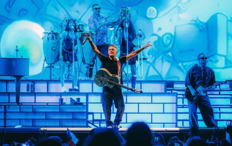 Estadio Bicentenario de La Florida vibró con el regreso de Alejandro Sanz