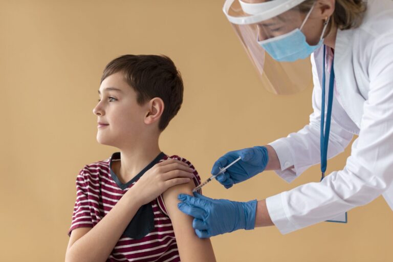 Vacunación contra la influenza se amplía a toda la población en La Florida